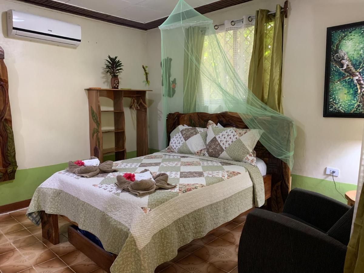 Cabinas Tito Кахуита Екстериор снимка